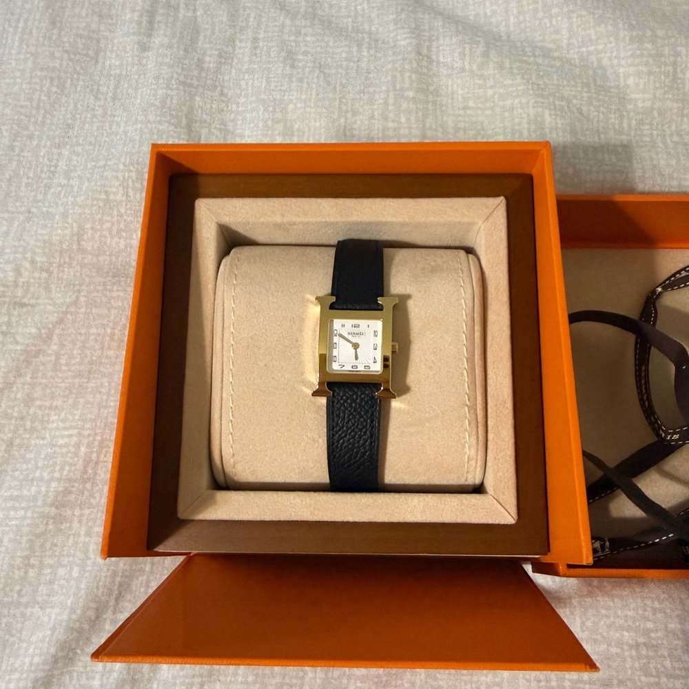 NEW Hermes Heure H Watch